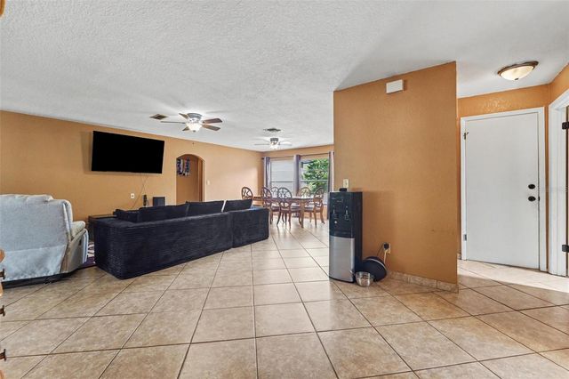 8168 PHILATELIC DRIVE, Spring Hill, FL 34606