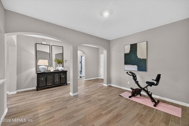 9942 LOVAGE Lane, Jacksonville, FL 32219