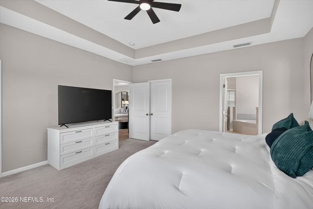 9942 LOVAGE Lane, Jacksonville, FL 32219