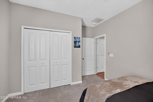 9942 LOVAGE Lane, Jacksonville, FL 32219