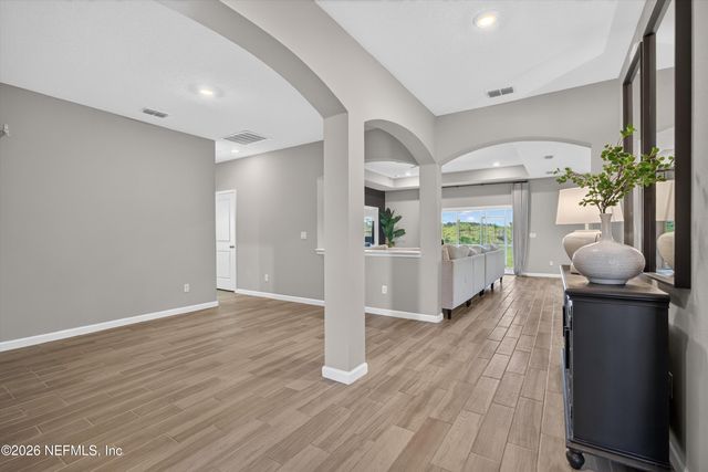 9942 LOVAGE Lane, Jacksonville, FL 32219