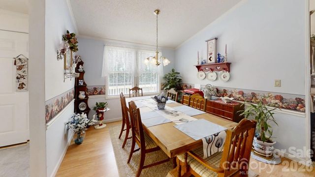 2172 Little Mountain Road, Alexis, NC 28006