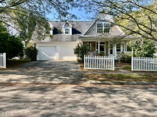 5631 Black Oak Drive, Columbus, IN 47201