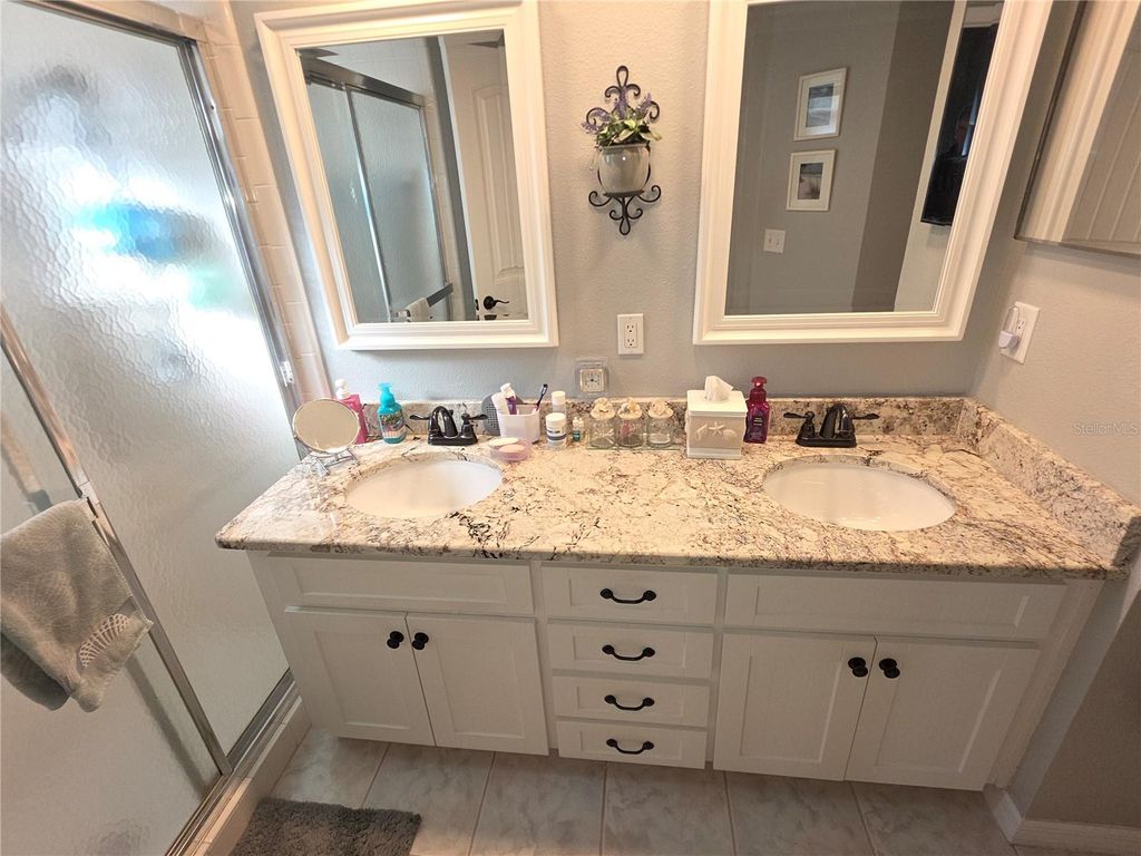 Image 16 of property listing at 7160 GREEN ABBEY WAY, Spring Hill, FL 34606