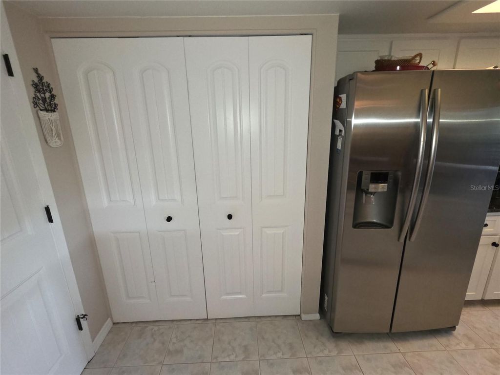 Image 8 of property listing at 7160 GREEN ABBEY WAY, Spring Hill, FL 34606