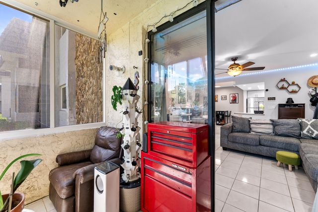8410 W SAMPLE Road 110, Coral Springs, FL 33065