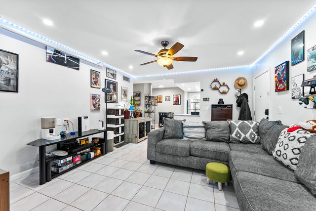 8410 W SAMPLE Road 110, Coral Springs, FL 33065