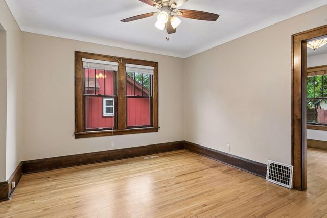 1310 Seminary Avenue, Saint Paul, MN 55104