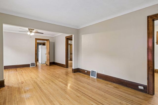 1310 Seminary Avenue, Saint Paul, MN 55104