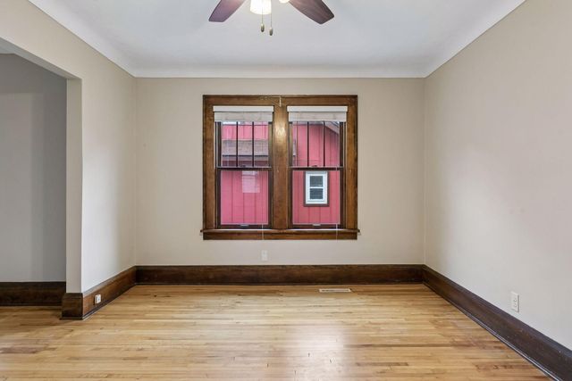 1310 Seminary Avenue, Saint Paul, MN 55104