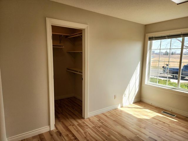 2508 7th Avenue SE, Willmar, MN 56201