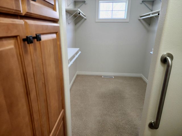 2508 7th Avenue SE, Willmar, MN 56201