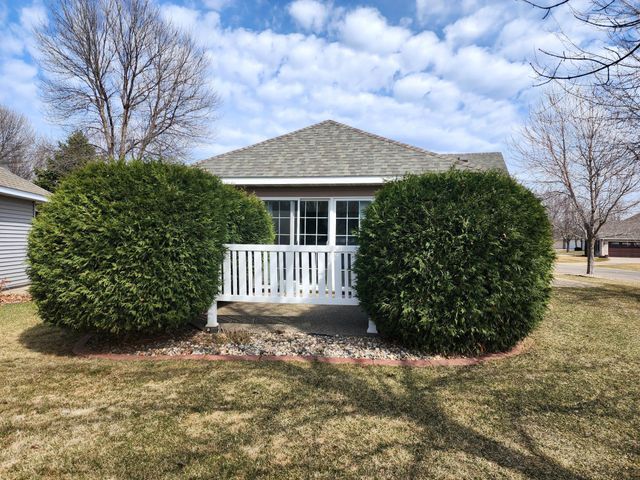 2508 7th Avenue SE, Willmar, MN 56201