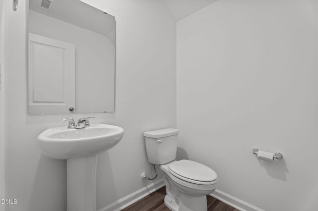 38 Kidderminster Court, Zebulon, NC 27597