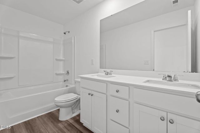 38 Kidderminster Court, Zebulon, NC 27597