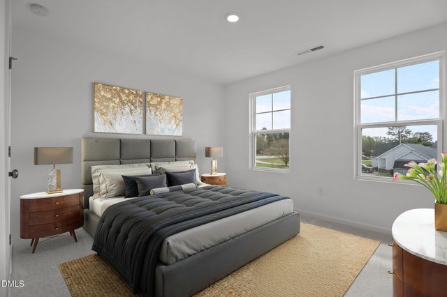 38 Kidderminster Court, Zebulon, NC 27597