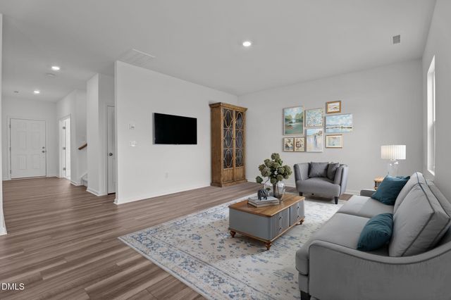 38 Kidderminster Court, Zebulon, NC 27597