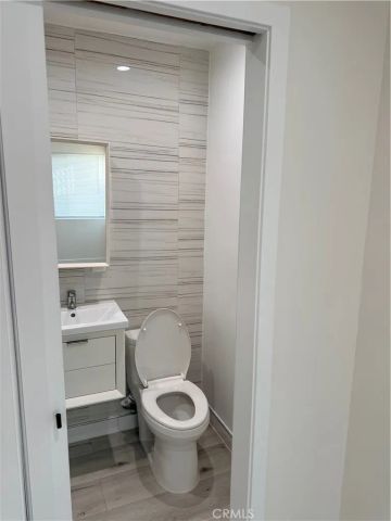 440 E 234th Walk, Carson, CA 90745