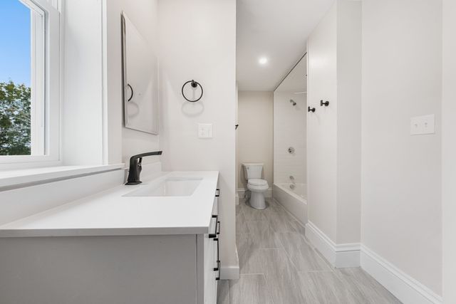 471 Beech St 2, Boston, MA 02131