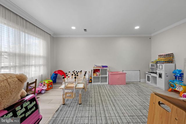 140 E PARTRIDGE LN, Cherry Hill, NJ 08003