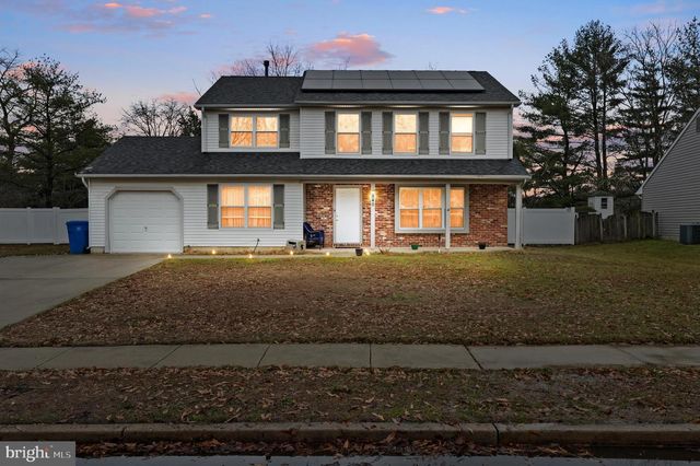 140 E PARTRIDGE LN, Cherry Hill, NJ 08003