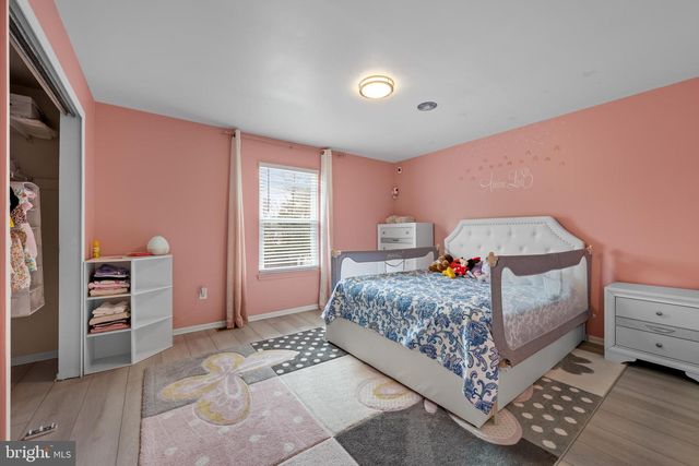 140 E PARTRIDGE LN, Cherry Hill, NJ 08003