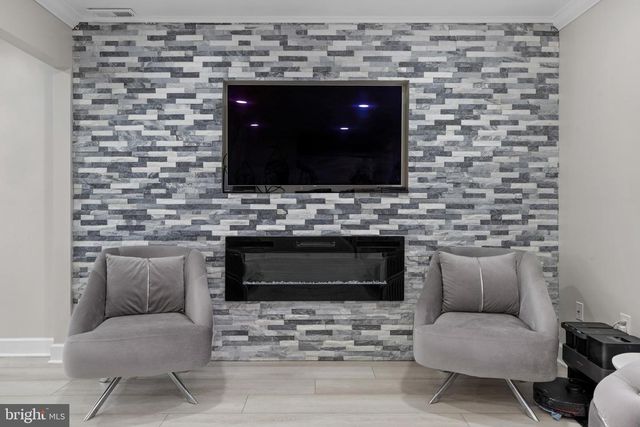 140 E PARTRIDGE LN, Cherry Hill, NJ 08003