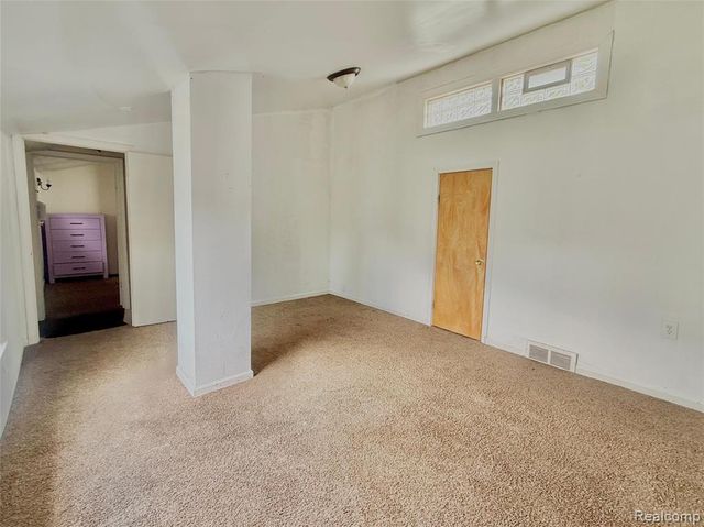 14902 Oconnor Avenue, Allen Park, MI 48101