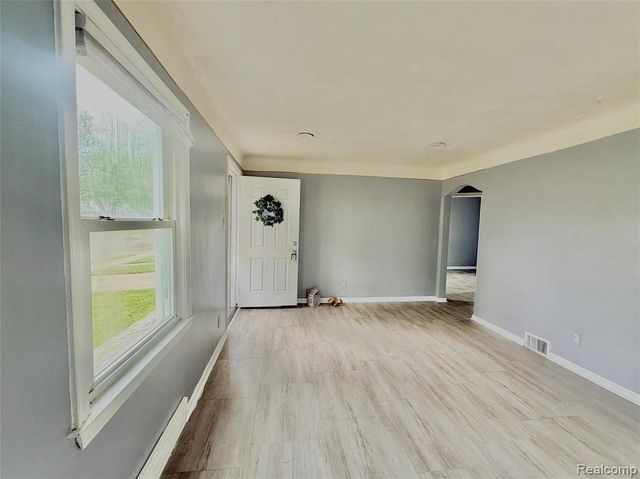 14902 Oconnor Avenue, Allen Park, MI 48101