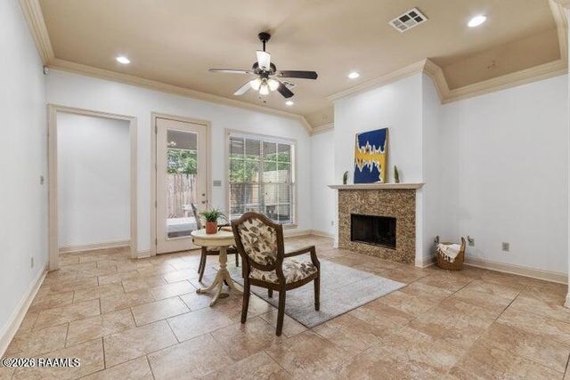 114 Souvenir Gate, Lafayette, LA 70501