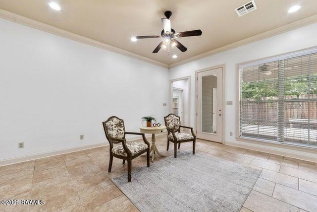 114 Souvenir Gate, Lafayette, LA 70501