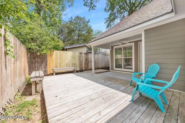 114 Souvenir Gate, Lafayette, LA 70501