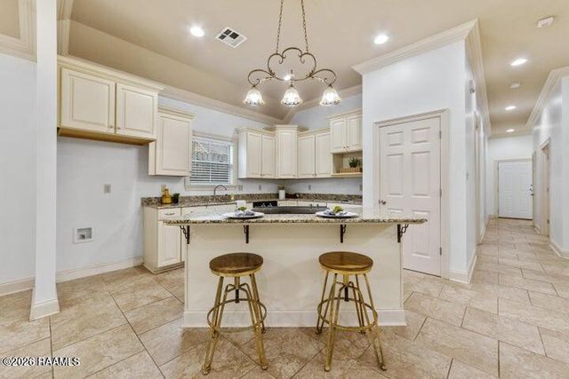 114 Souvenir Gate, Lafayette, LA 70501