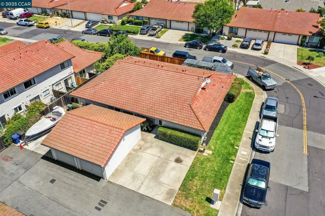 4380 Saint Charles Pl, Concord, CA 94521