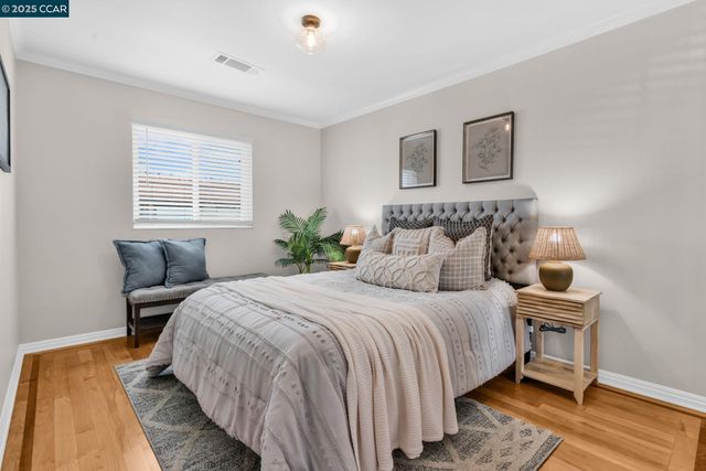 4380 Saint Charles Pl, Concord, CA 94521