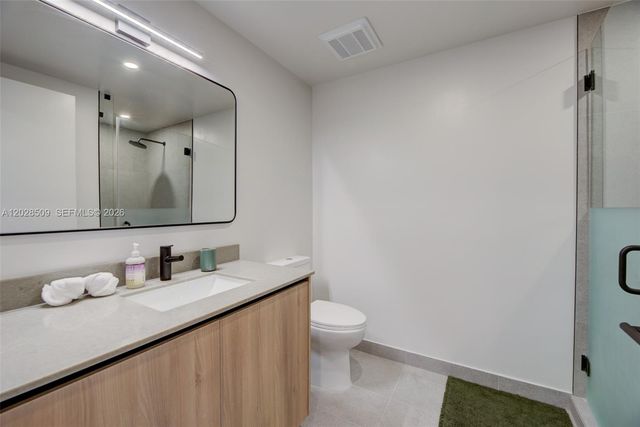121 NE 5th St 3102, Miami, FL 33132
