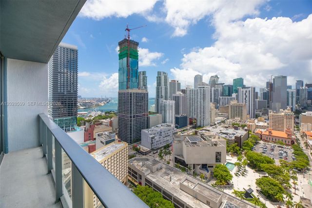 121 NE 5th St 3102, Miami, FL 33132
