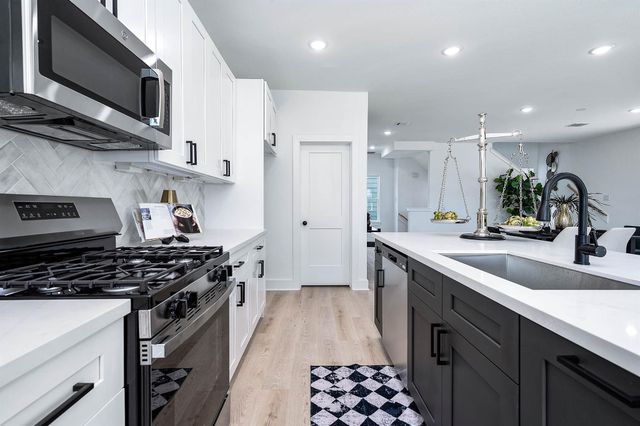 1511 Euel Street, Houston, TX 77009