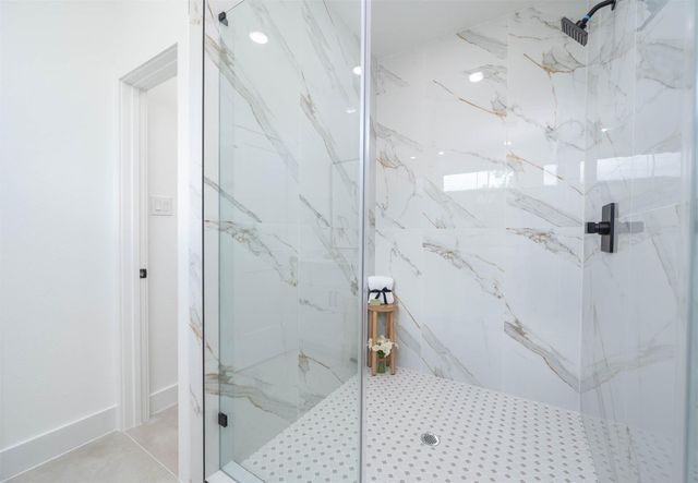 1511 Euel Street, Houston, TX 77009