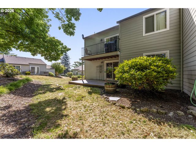 159 Sw FLORENCE Ave 45, Gresham, OR 97080