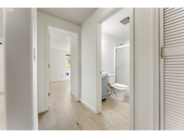 159 Sw FLORENCE Ave 45, Gresham, OR 97080