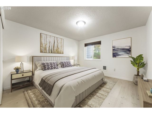 159 Sw FLORENCE Ave 45, Gresham, OR 97080