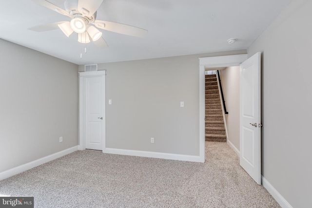31 BUTTONWOOD ST, Mount Holly, NJ 08060