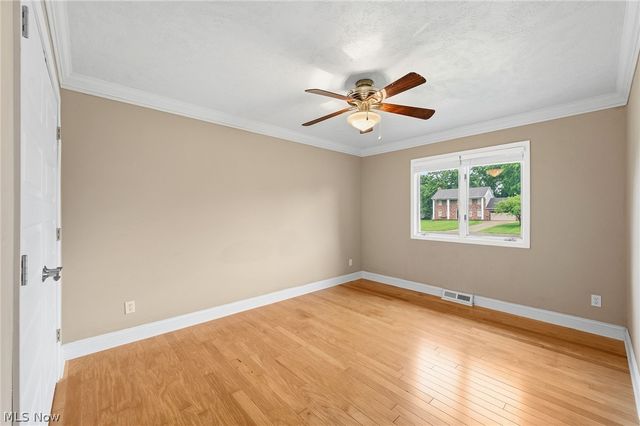2411 Sucrose Drive, Green, OH 44312