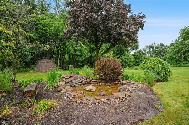 2411 Sucrose Drive, Green, OH 44312