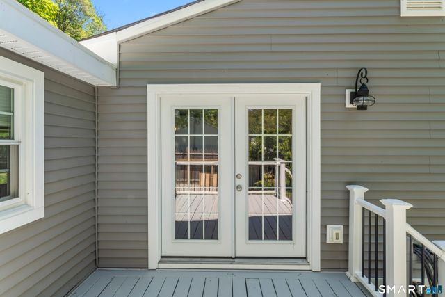 21 Topstone Drive, Bethel, CT 06801