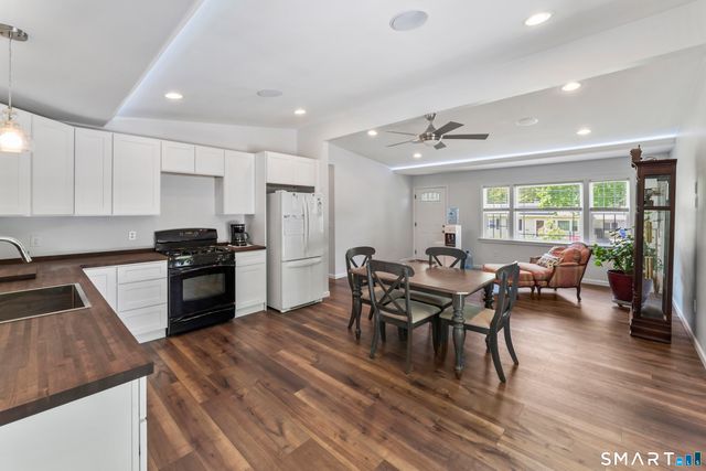 21 Topstone Drive, Bethel, CT 06801