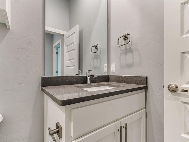 420 Remington Avenue, Jones, OK 73049