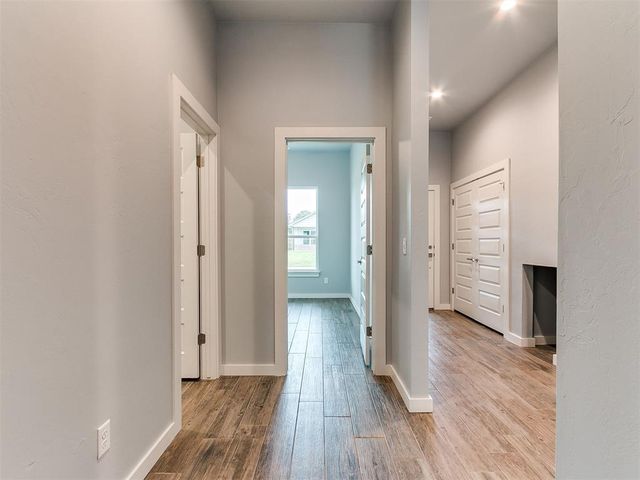 420 Remington Avenue, Jones, OK 73049