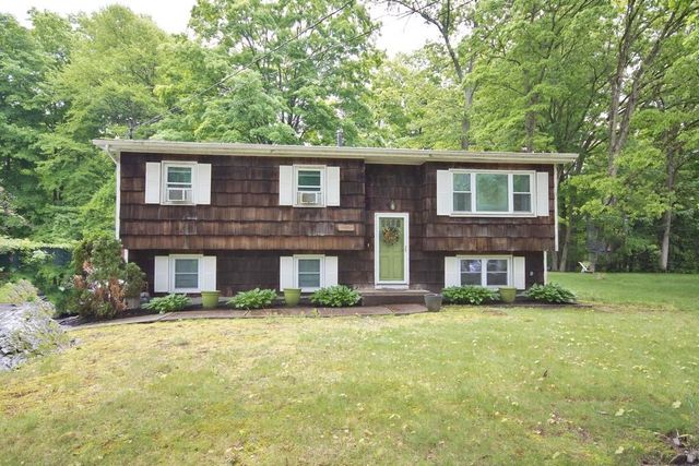 1775 Lakes Road, Monroe, NY 10950